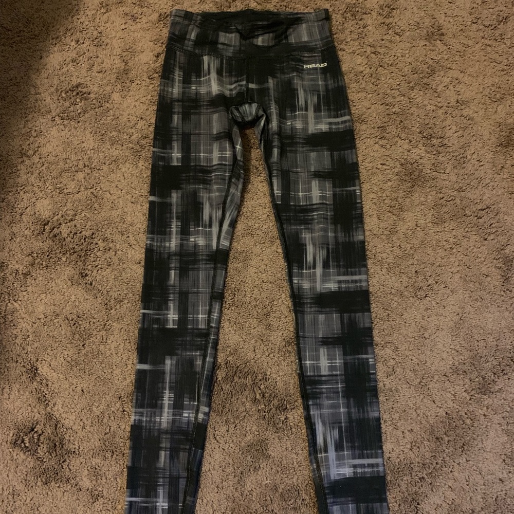 Head Black and white printed leggings